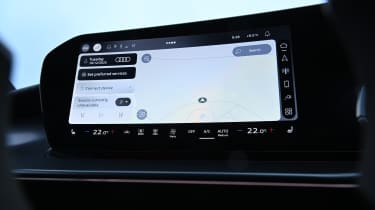 Audi Q3 - infotainment screen